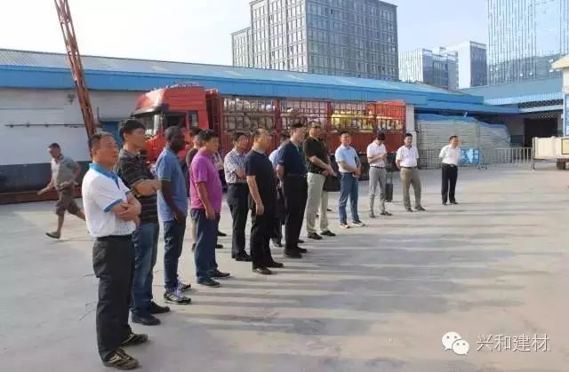 西湖|记事|湖北省住建厅、设计院领导及专家一行 莅临星河集团参观指导